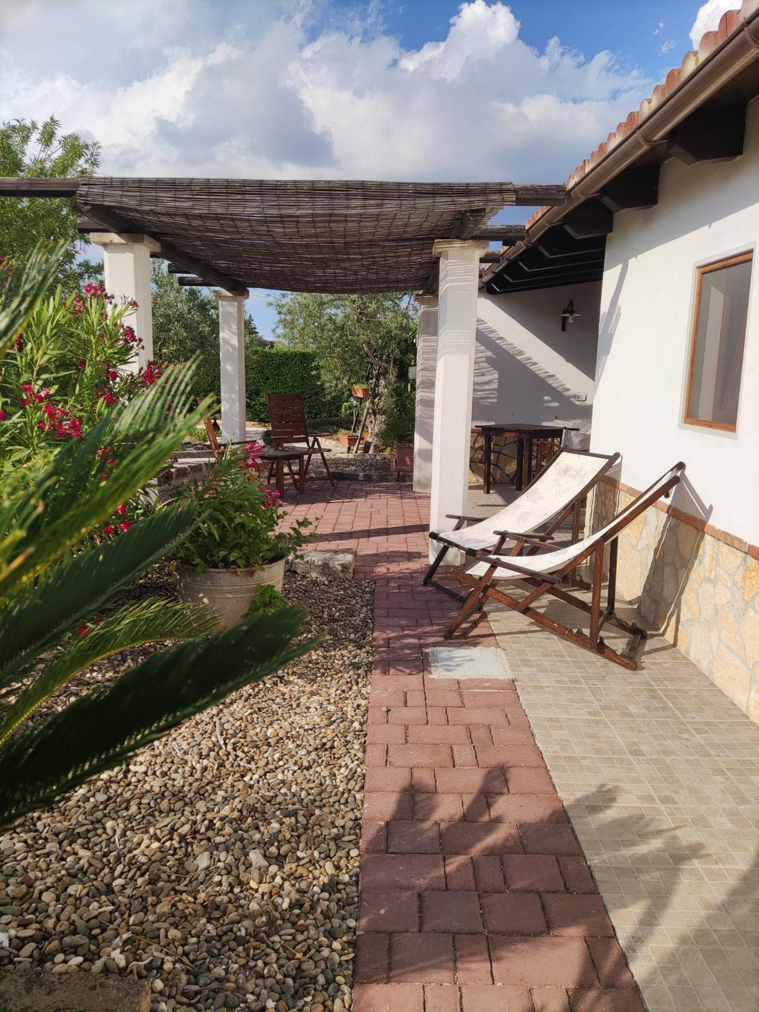 Villa Giulia B&B Кастеллана-Гротте Екстер'єр фото